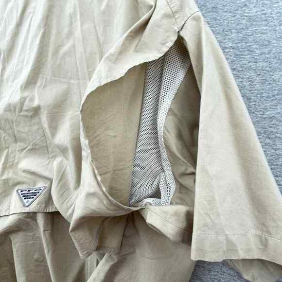 Columbia Shirt Mens 2XL Button Up Tan Short Sleeve Vented Fishing Hiking Outdoor - Picture 6 of 12